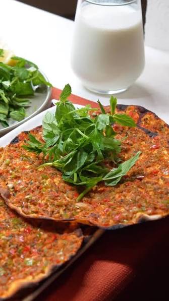 Pide & Lahmacun 